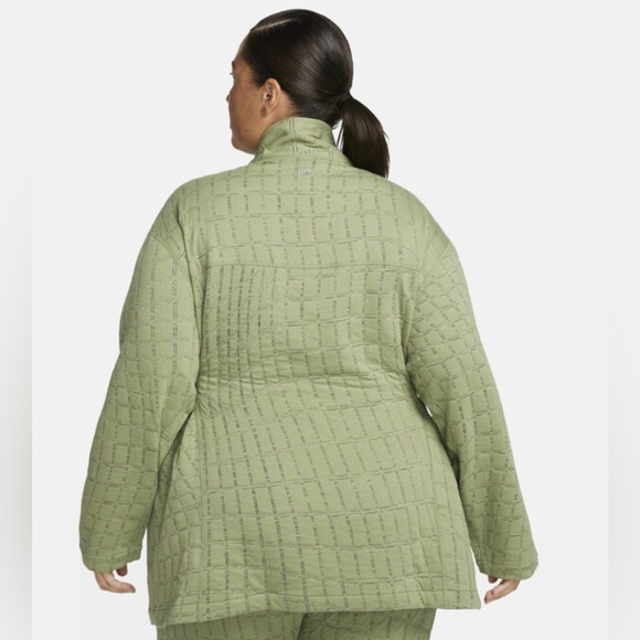 NEW NIKE - Yoga Therma-FIT Luxe​ Top - Picture 6 of 16